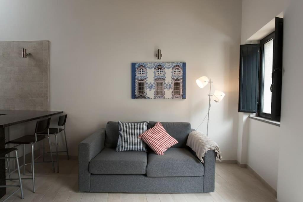 Typical House Faro Downtown Private Entrance Villa Exterior photo